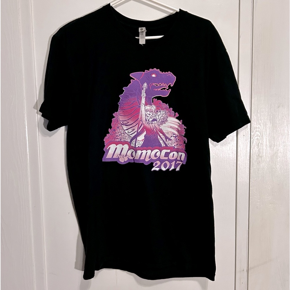 MomoCon 2017 Black T-shirt Men’s size Large